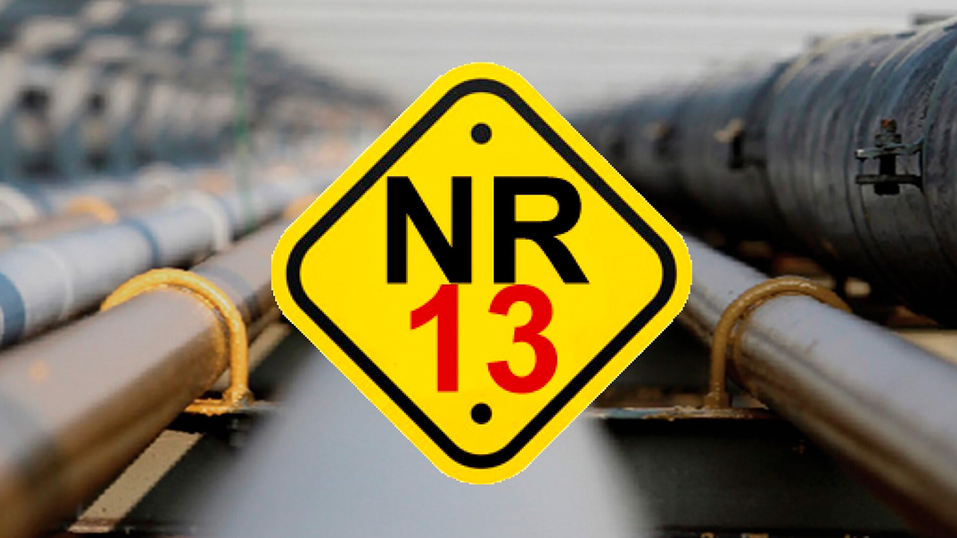 Qual é a importância da NR-13 para as caldeiras de vapor?